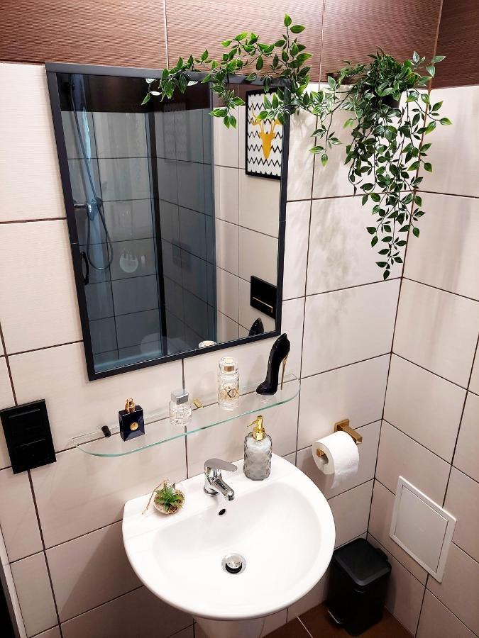 Apartament Planeta Mielno - Centrum, 2 Minuty Od Plazy ! ! ! Extérieur photo
