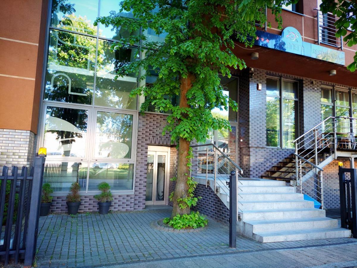 Apartament Planeta Mielno - Centrum, 2 Minuty Od Plazy ! ! ! Extérieur photo